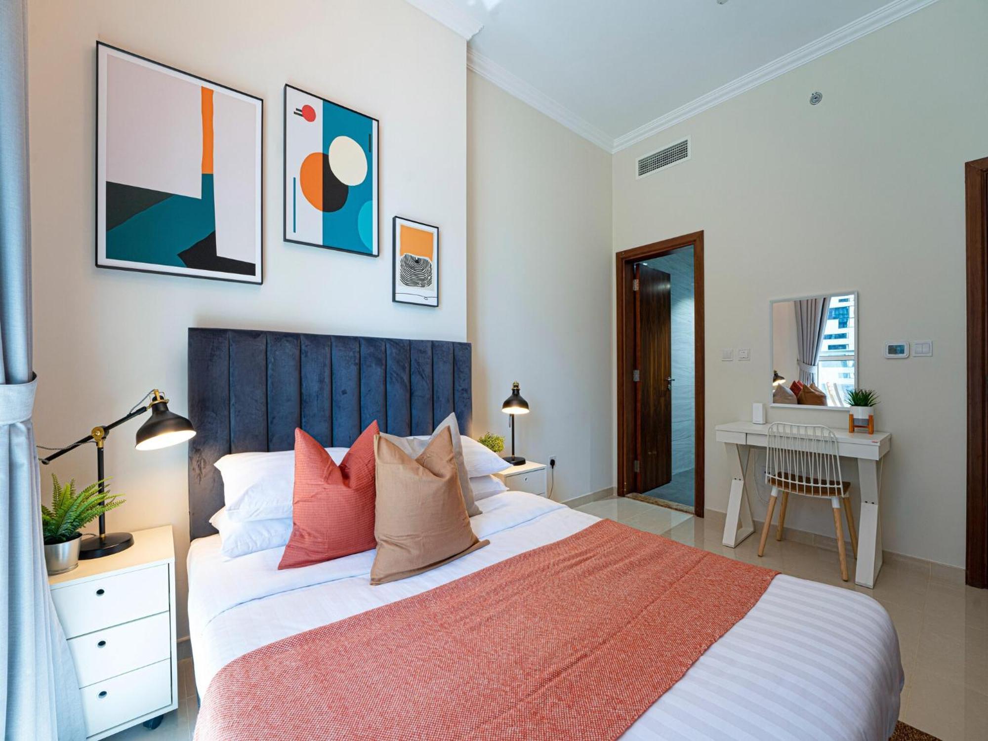 Luxe Apartments Near Dubai Mall Burj Khalifa Pool Gym Parking ภายนอก รูปภาพ