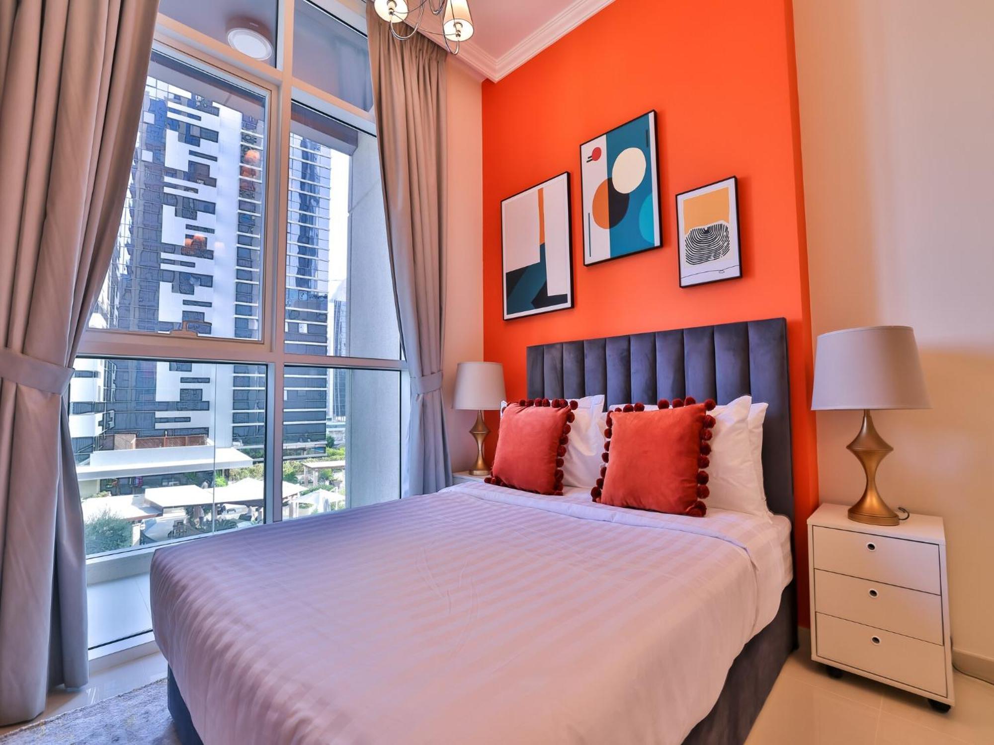 Luxe Apartments Near Dubai Mall Burj Khalifa Pool Gym Parking ภายนอก รูปภาพ