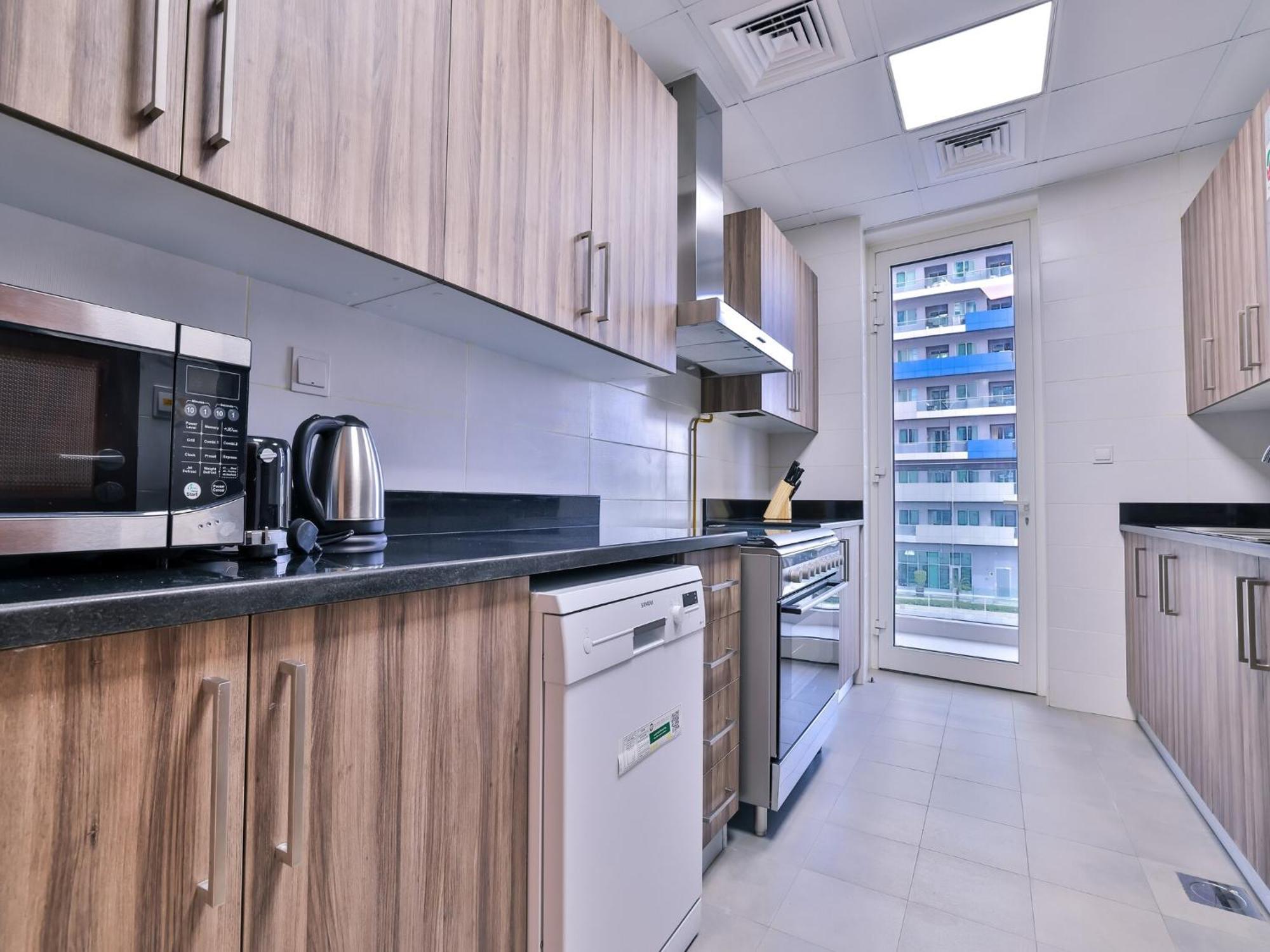 Luxe Apartments Near Dubai Mall Burj Khalifa Pool Gym Parking ภายนอก รูปภาพ