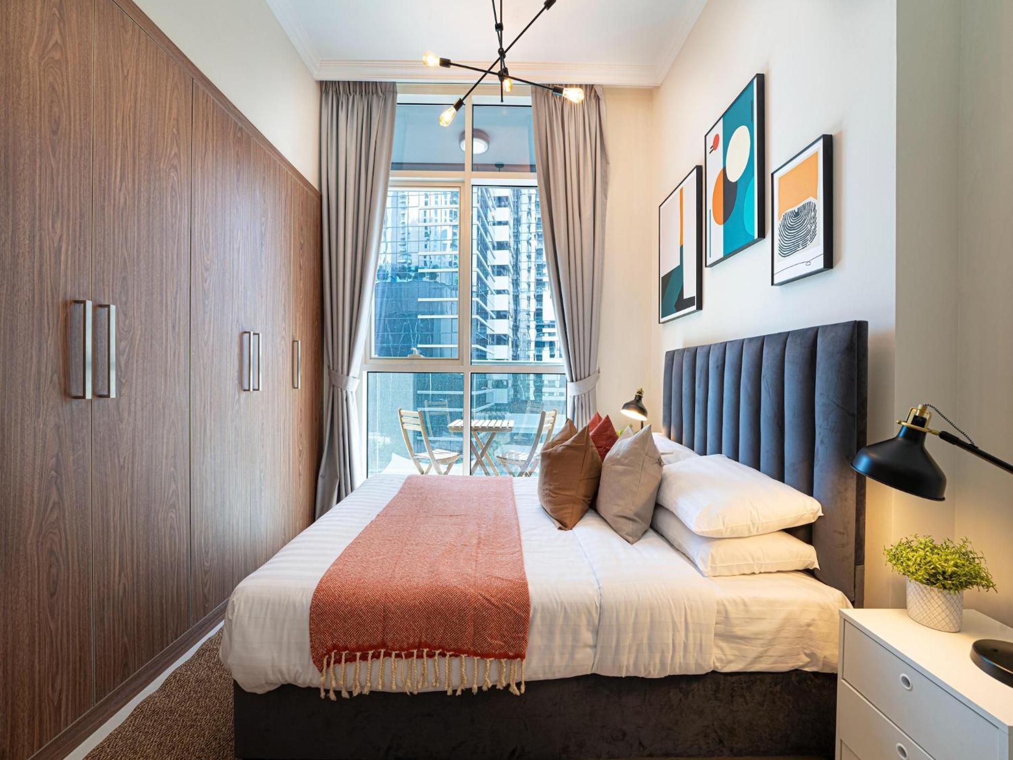 Luxe Apartments Near Dubai Mall Burj Khalifa Pool Gym Parking ภายนอก รูปภาพ